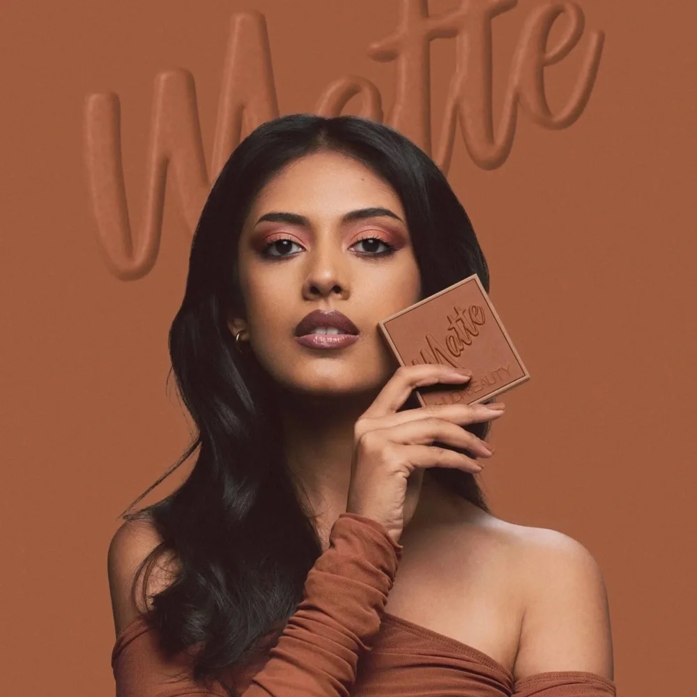 Huda Beauty Warm Matte Obsessions Eyeshadow Palette 9 stunning shades!